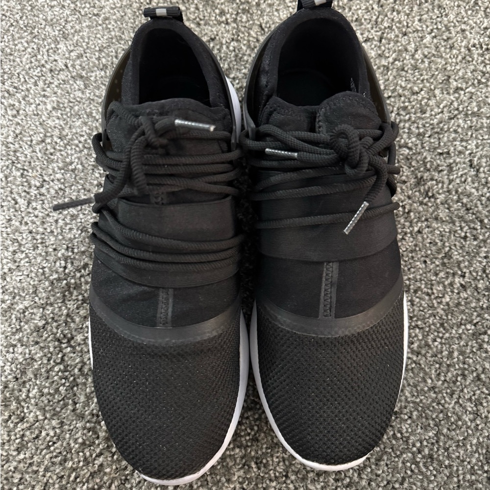 Women’s Fabletics Athletic Shoes